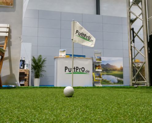 PuttPro Putting Greens - MovingCup